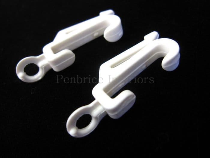 30 HARRISON WHITE SILVER DRAPE CURTAIN TRACK GLIDERS